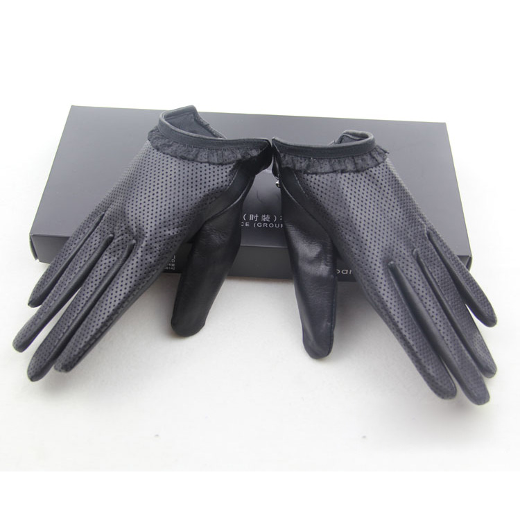Fashion Women Lace Genuine Leather Sheepskin Finger Gloves Keep Warm - Black Hole