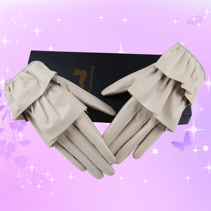 Fashion Women Ruffle Edge Genuine Leather Sheepskin Finger Gloves Keep Warm - Beige